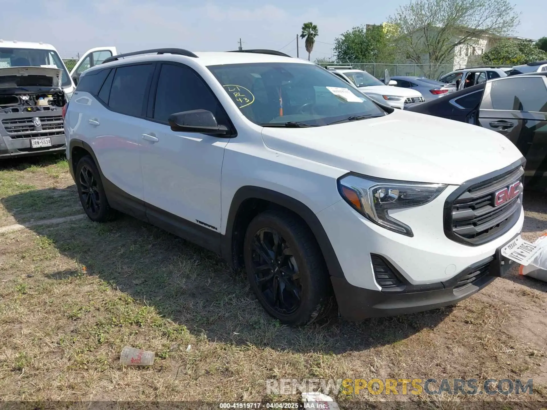 1 Photograph of a damaged car 3GKALMEV9LL281525 GMC TERRAIN 2020