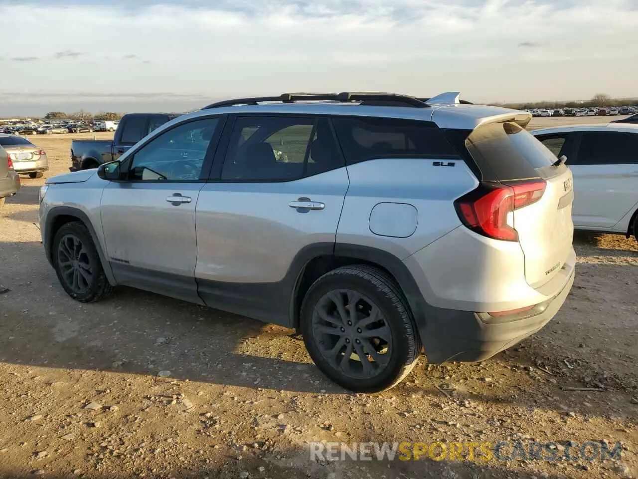 2 Photograph of a damaged car 3GKALMEV9LL307153 GMC TERRAIN 2020