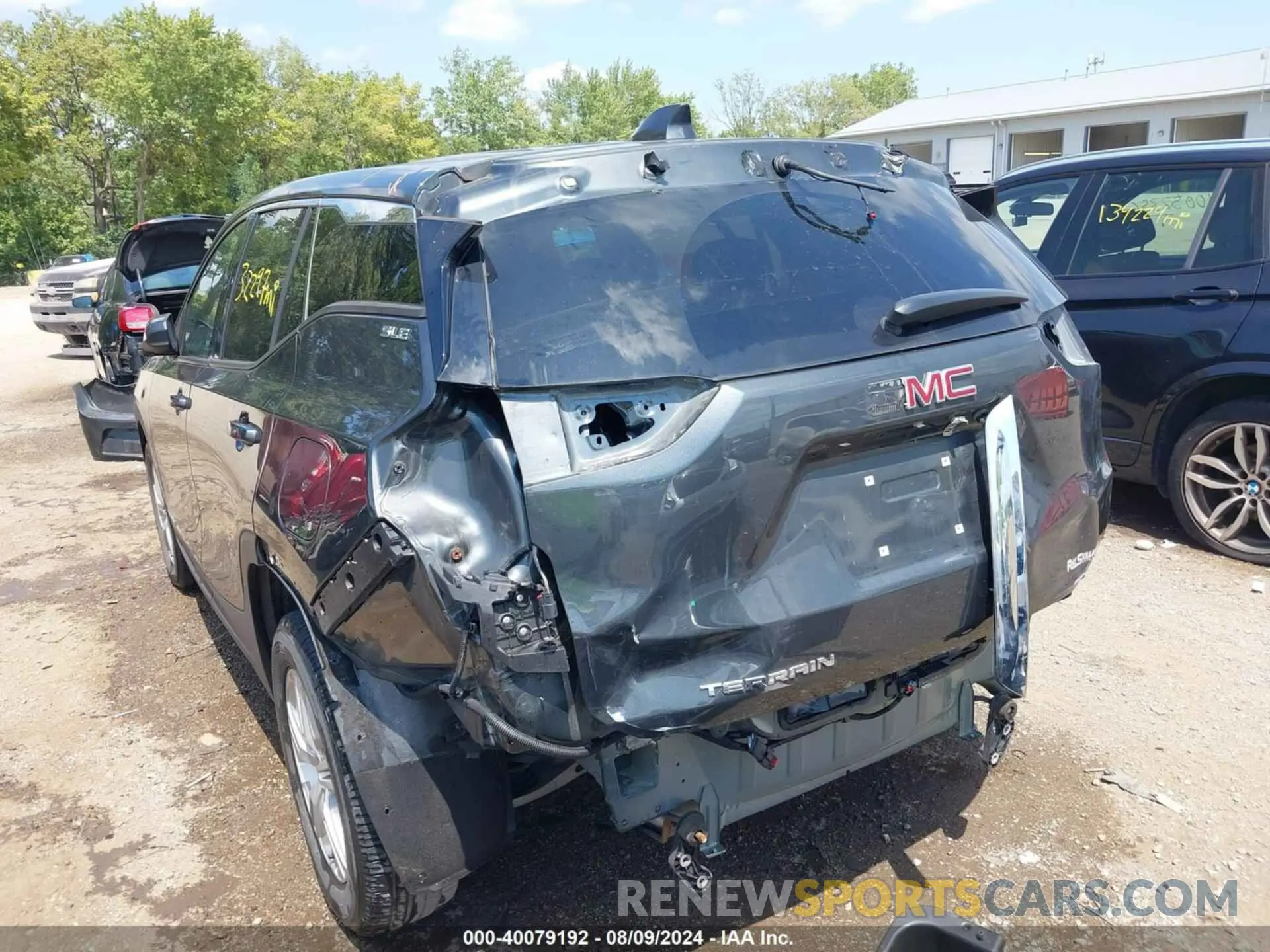6 Photograph of a damaged car 3GKALMEVXLL136414 GMC TERRAIN 2020