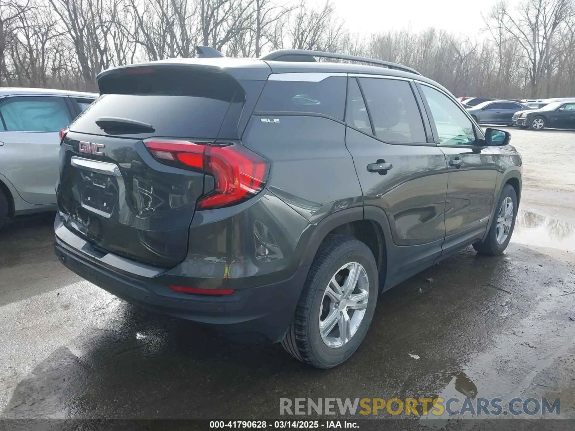 4 Photograph of a damaged car 3GKALMEVXLL171051 GMC TERRAIN 2020