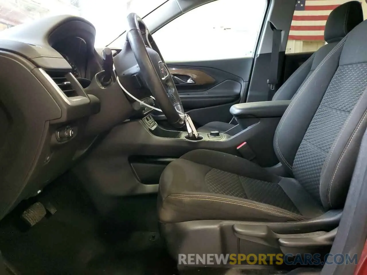 7 Photograph of a damaged car 3GKALMEVXLL197343 GMC TERRAIN 2020
