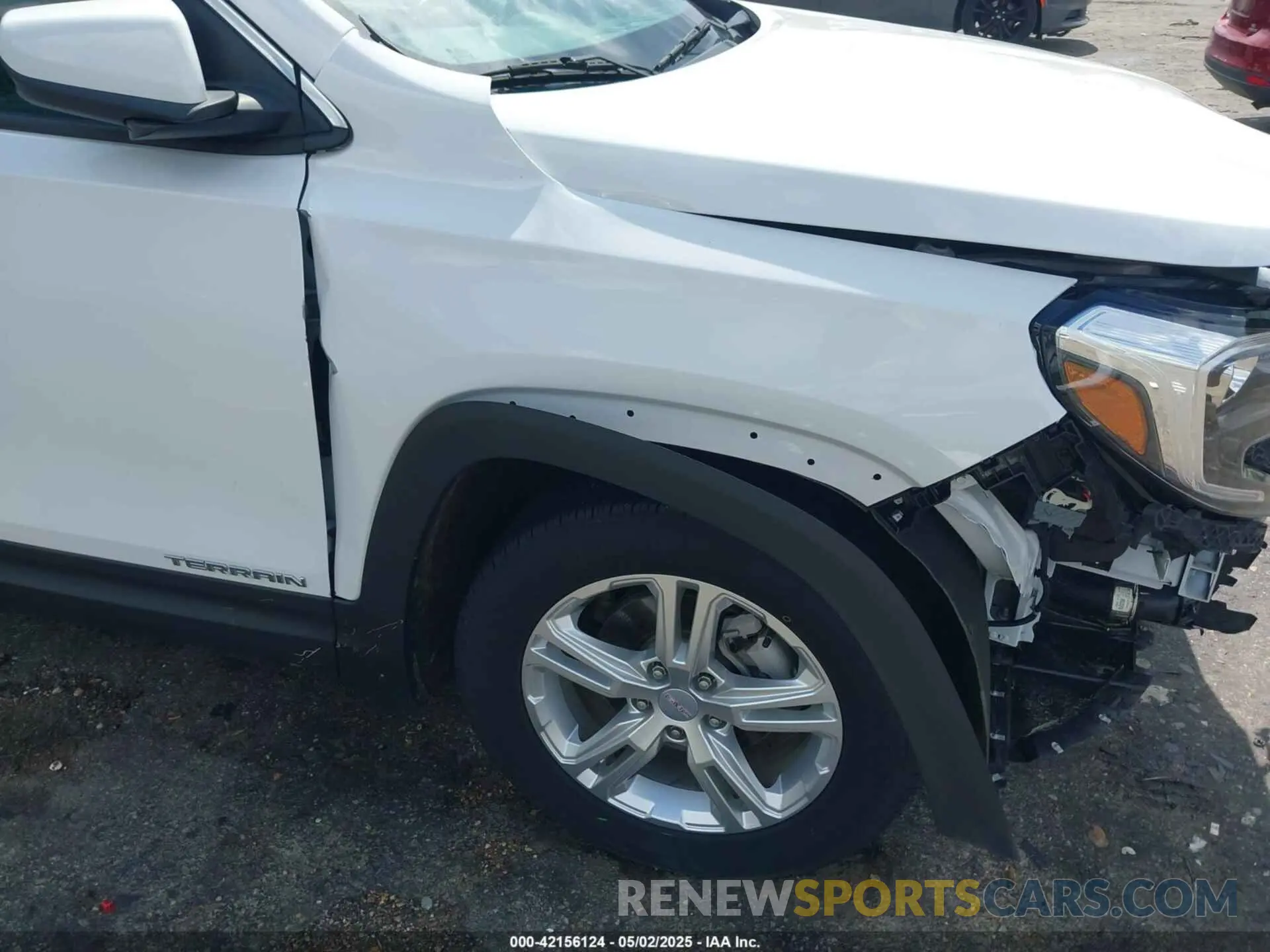 20 Photograph of a damaged car 3GKALMEVXLL298642 GMC TERRAIN 2020