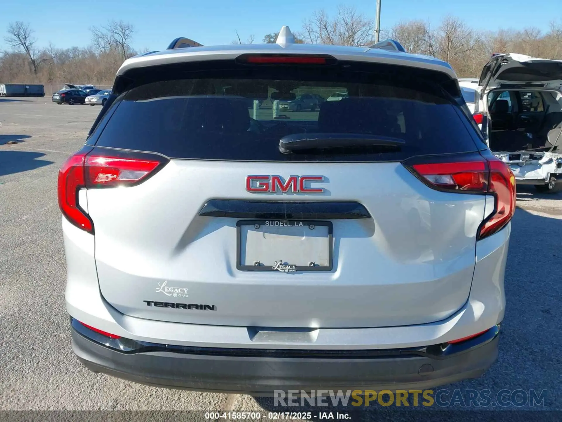 16 Photograph of a damaged car 3GKALMEVXLL307890 GMC TERRAIN 2020