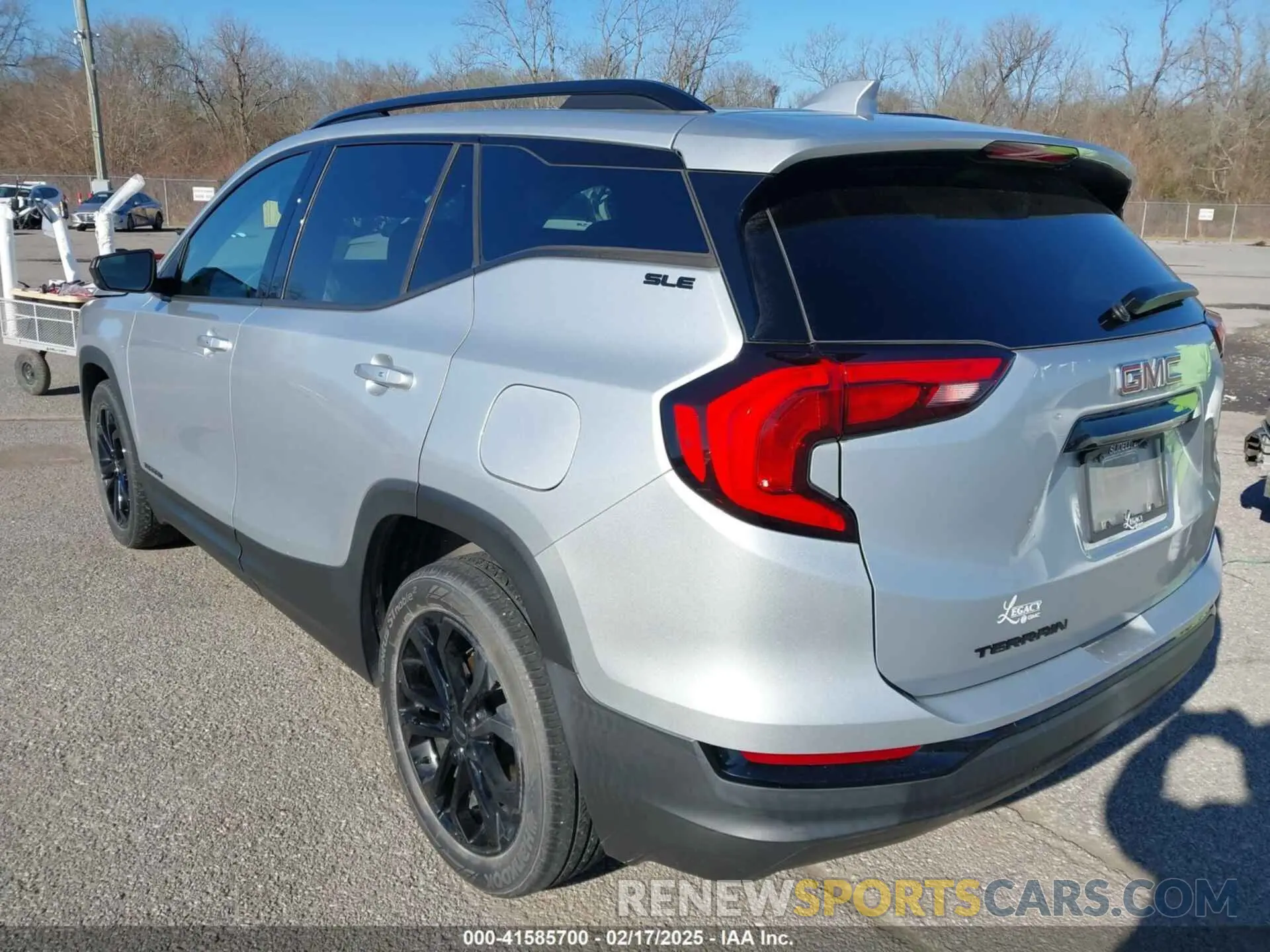 3 Photograph of a damaged car 3GKALMEVXLL307890 GMC TERRAIN 2020