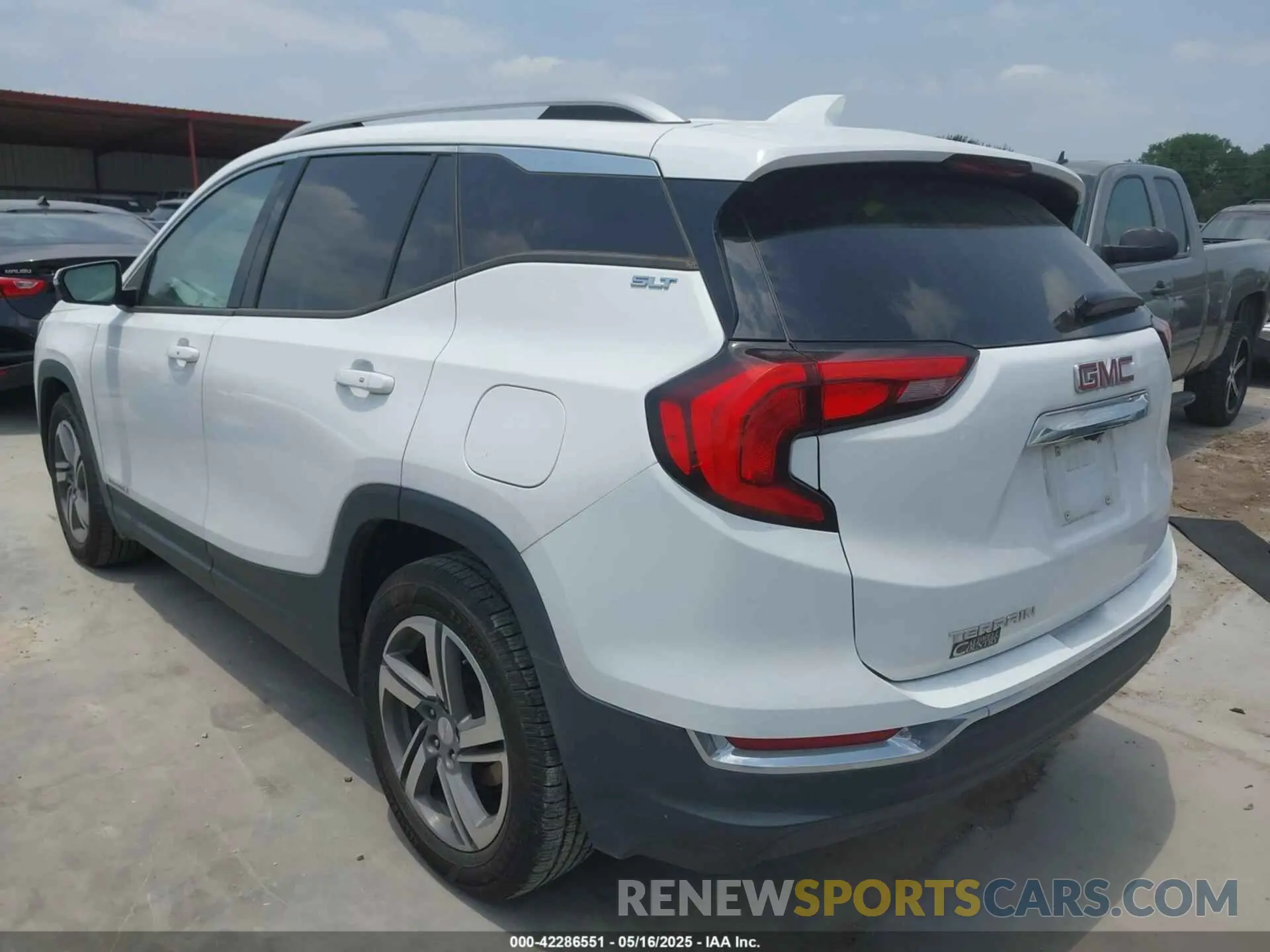 3 Photograph of a damaged car 3GKALPEV0LL122104 GMC TERRAIN 2020