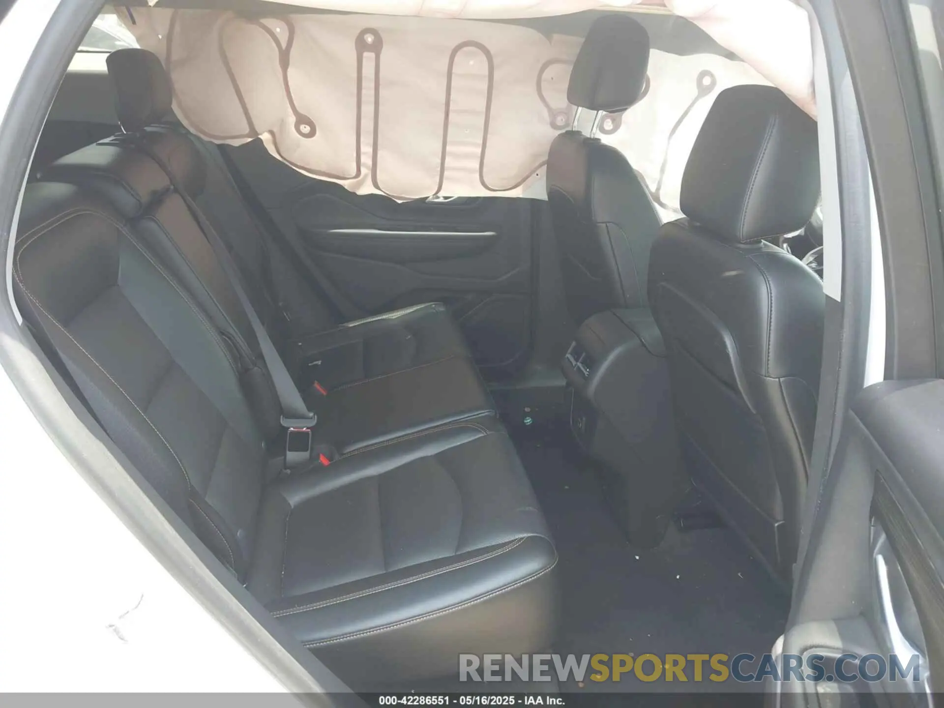 8 Photograph of a damaged car 3GKALPEV0LL122104 GMC TERRAIN 2020