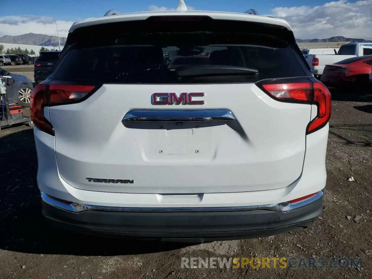 6 Photograph of a damaged car 3GKALPEV0LL255154 GMC TERRAIN 2020