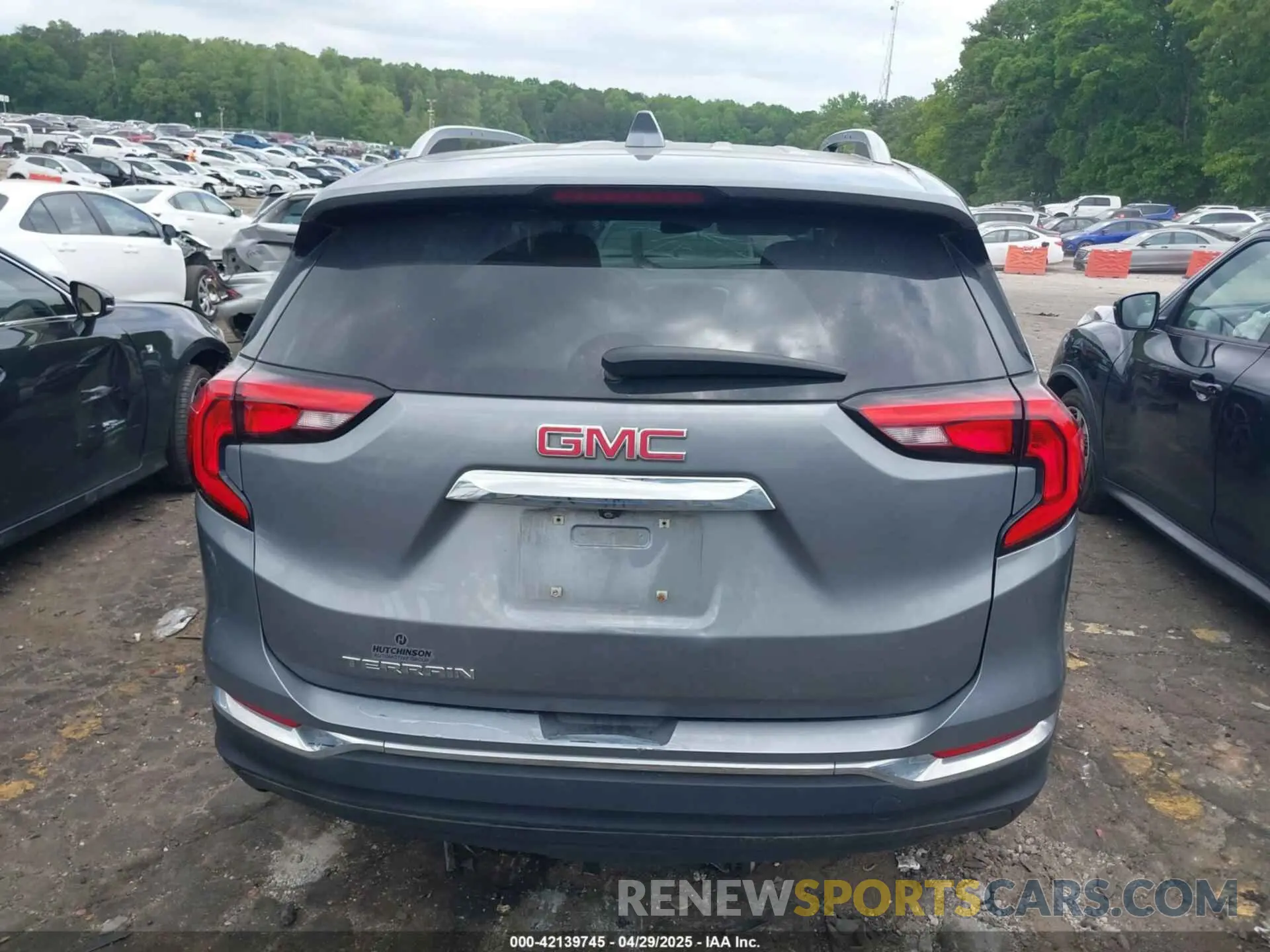 16 Photograph of a damaged car 3GKALPEV1LL248133 GMC TERRAIN 2020