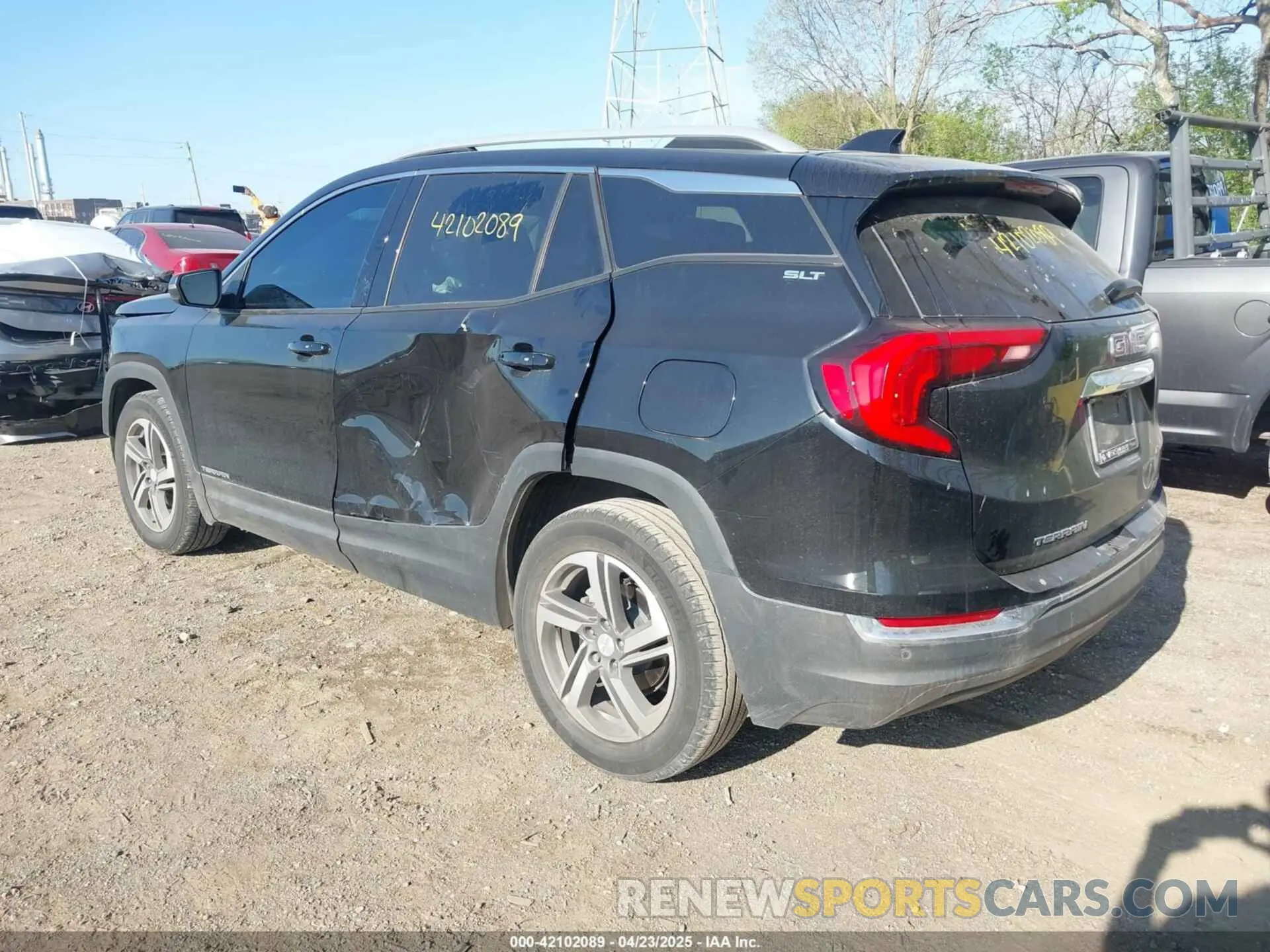 3 Photograph of a damaged car 3GKALPEV1LL343386 GMC TERRAIN 2020