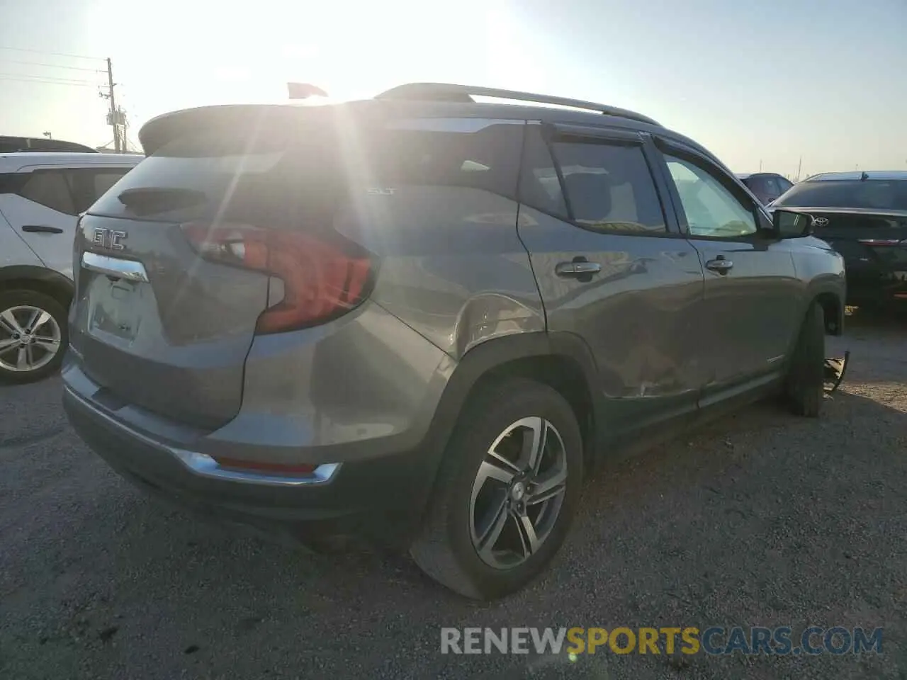3 Photograph of a damaged car 3GKALPEV2LL242535 GMC TERRAIN 2020