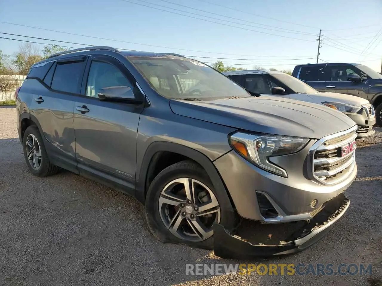 4 Photograph of a damaged car 3GKALPEV2LL242535 GMC TERRAIN 2020