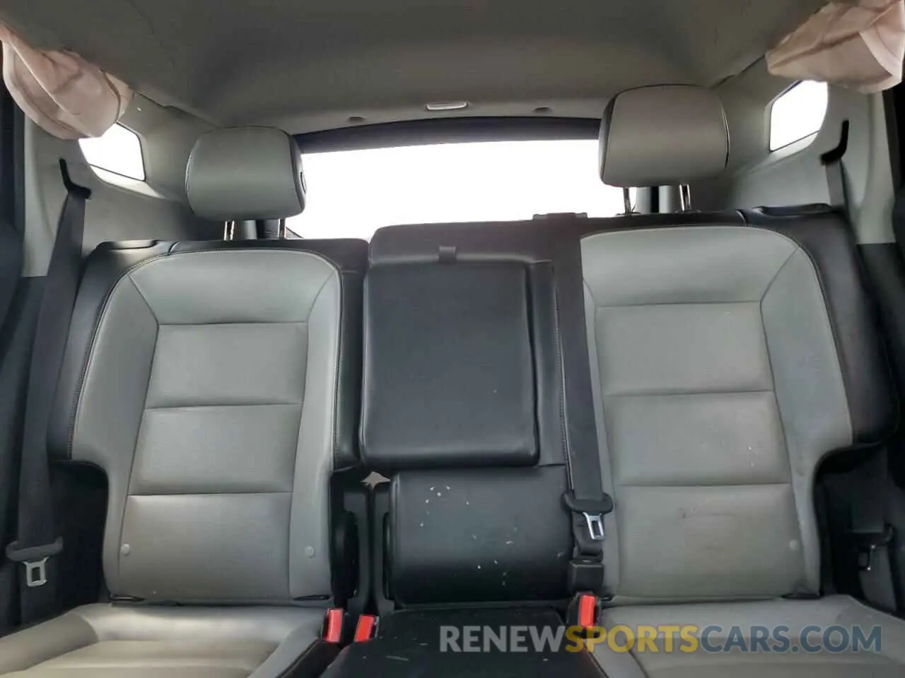 10 Photograph of a damaged car 3GKALPEV2LL243829 GMC TERRAIN 2020