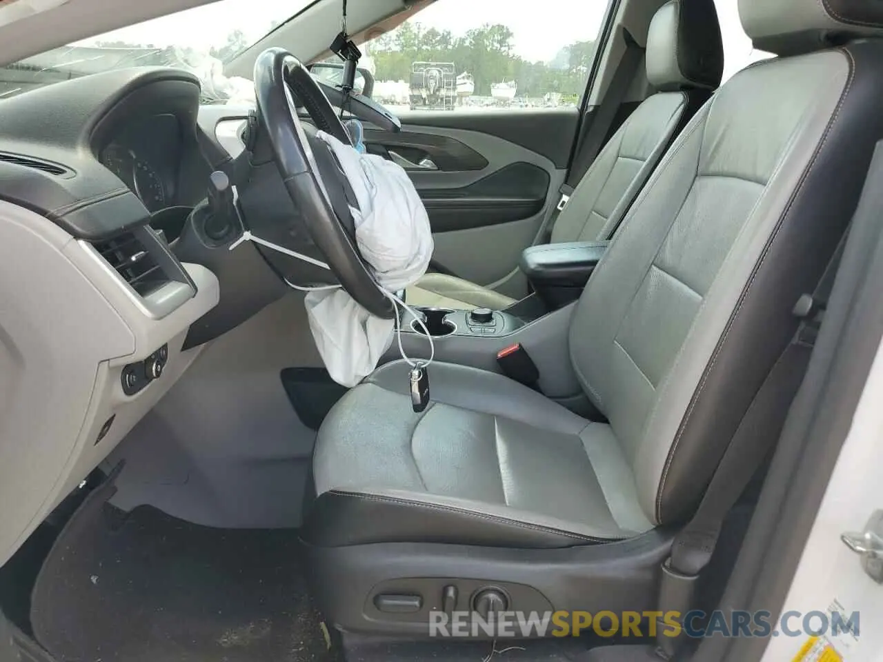 7 Photograph of a damaged car 3GKALPEV2LL243829 GMC TERRAIN 2020