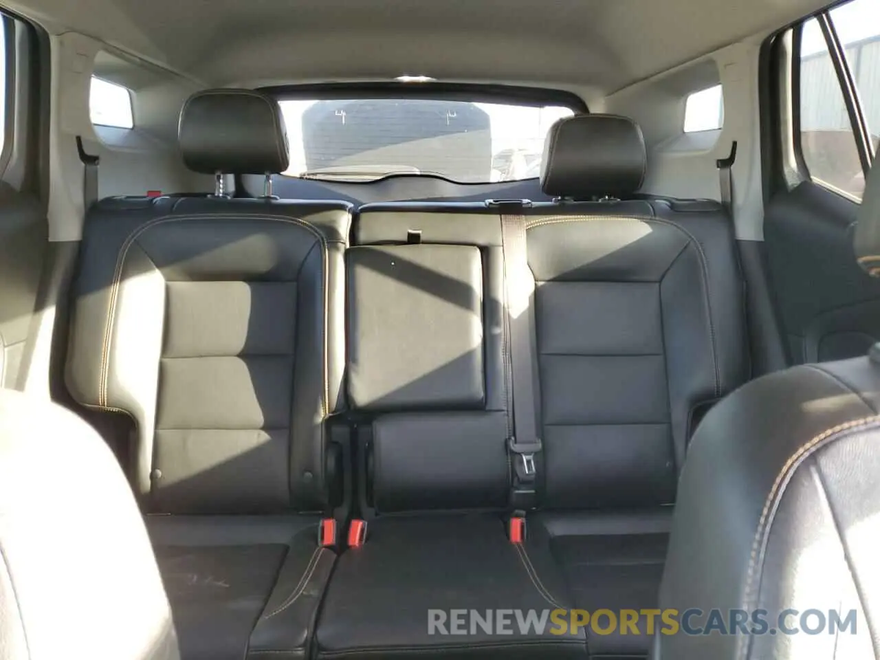 10 Photograph of a damaged car 3GKALPEV2LL345194 GMC TERRAIN 2020