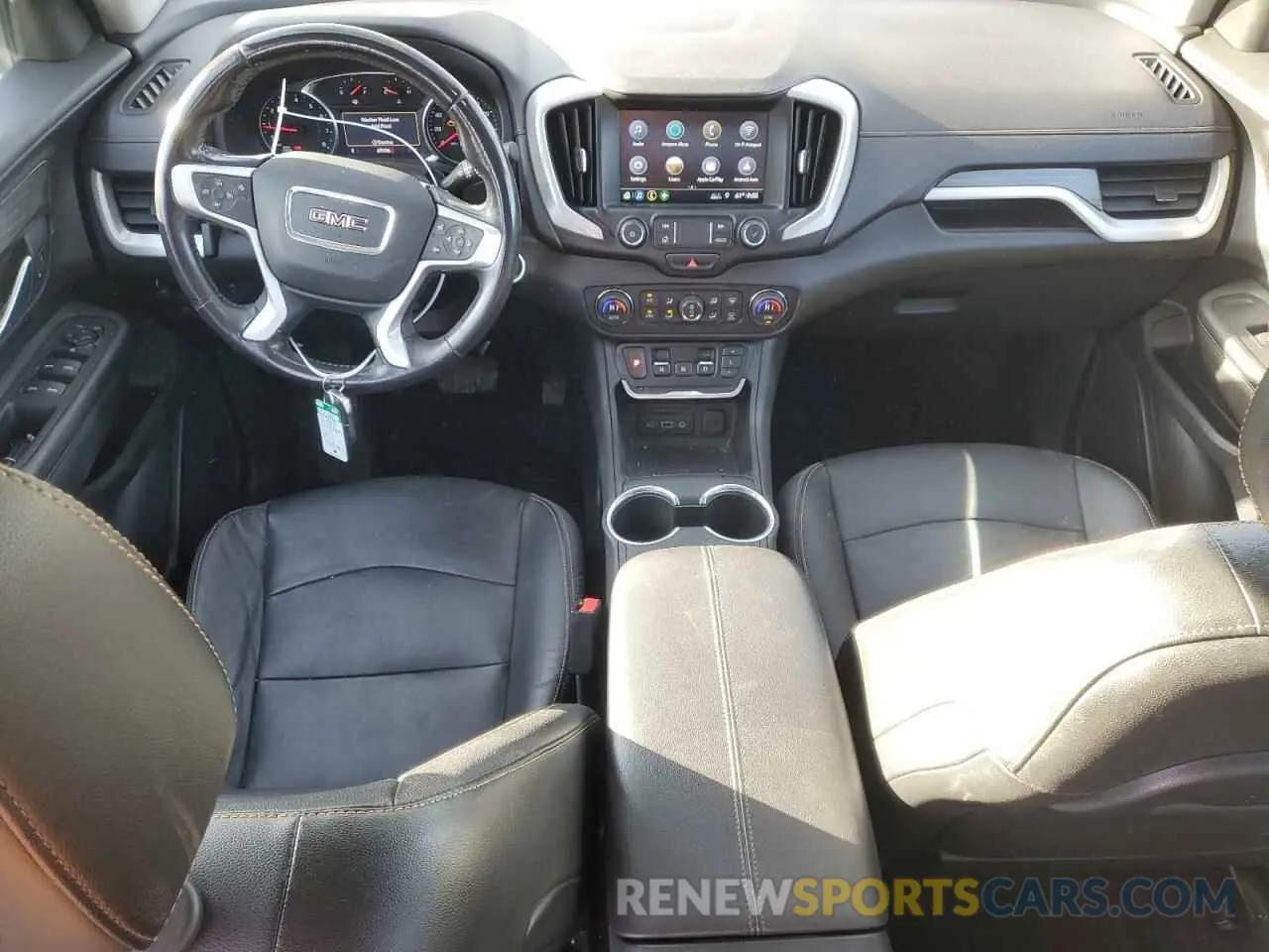 8 Photograph of a damaged car 3GKALPEV2LL345194 GMC TERRAIN 2020