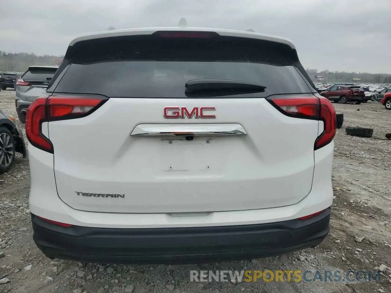6 Photograph of a damaged car 3GKALPEV3LL255603 GMC TERRAIN 2020