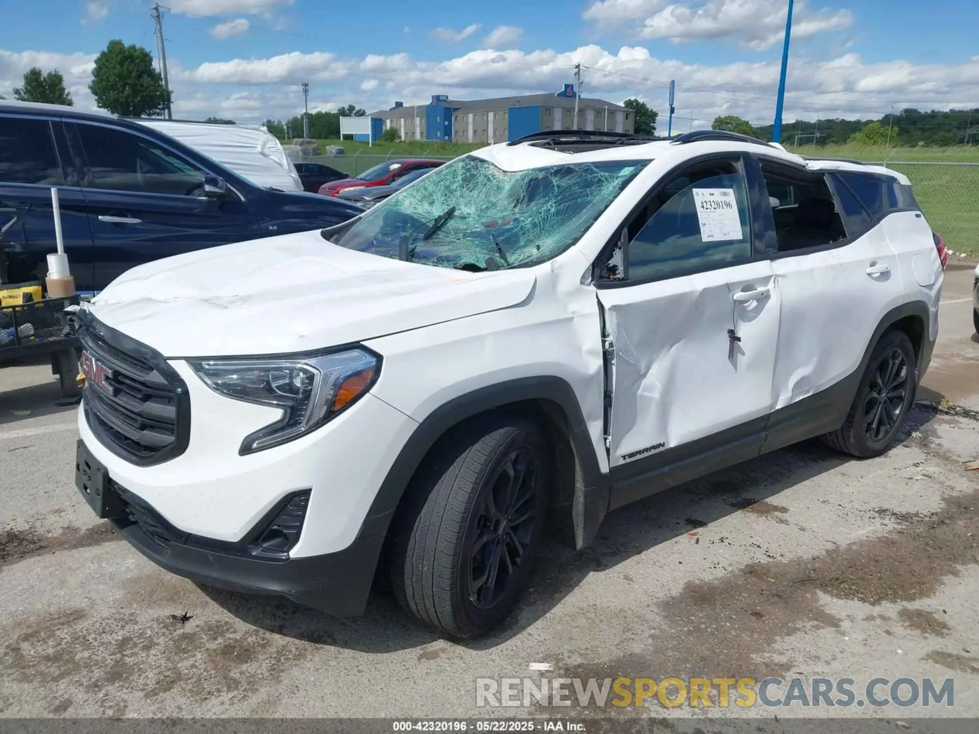 2 Photograph of a damaged car 3GKALPEV3LL299164 GMC TERRAIN 2020
