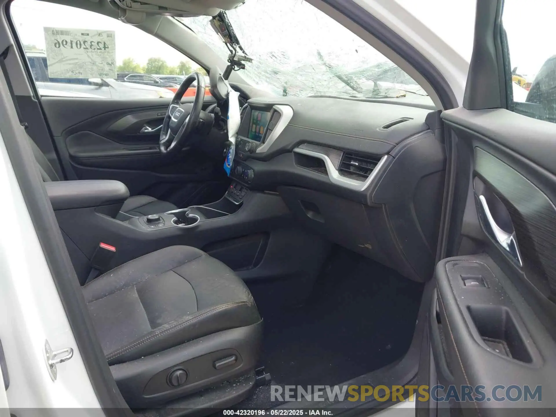 5 Photograph of a damaged car 3GKALPEV3LL299164 GMC TERRAIN 2020