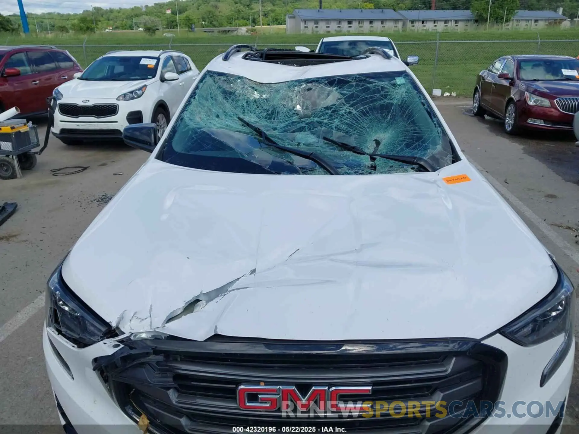 6 Photograph of a damaged car 3GKALPEV3LL299164 GMC TERRAIN 2020
