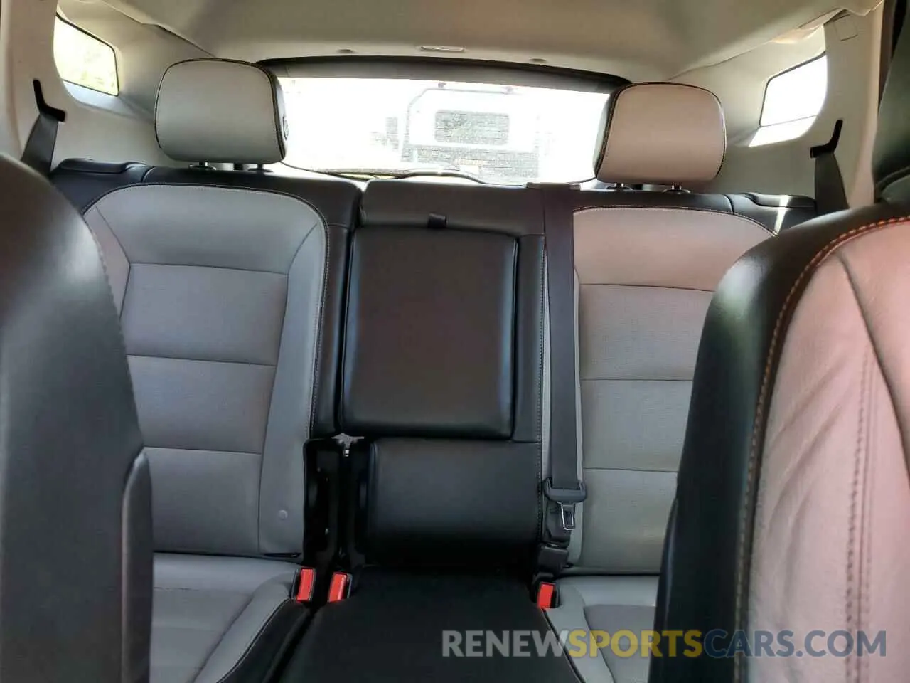 10 Photograph of a damaged car 3GKALPEV4LL161830 GMC TERRAIN 2020