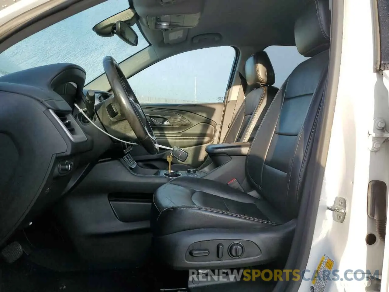 7 Photograph of a damaged car 3GKALPEV4LL272426 GMC TERRAIN 2020