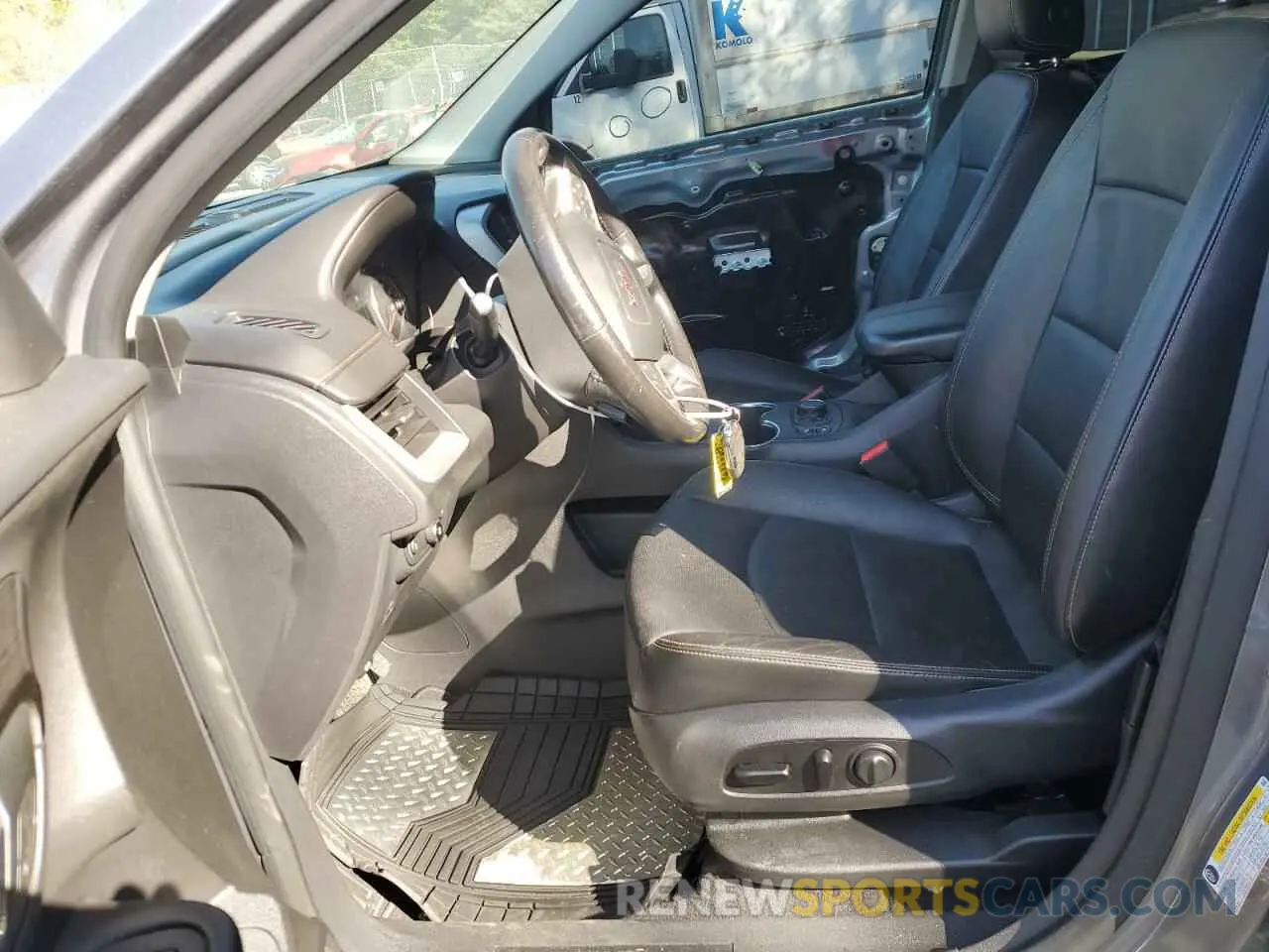 7 Photograph of a damaged car 3GKALPEV5LL238415 GMC TERRAIN 2020