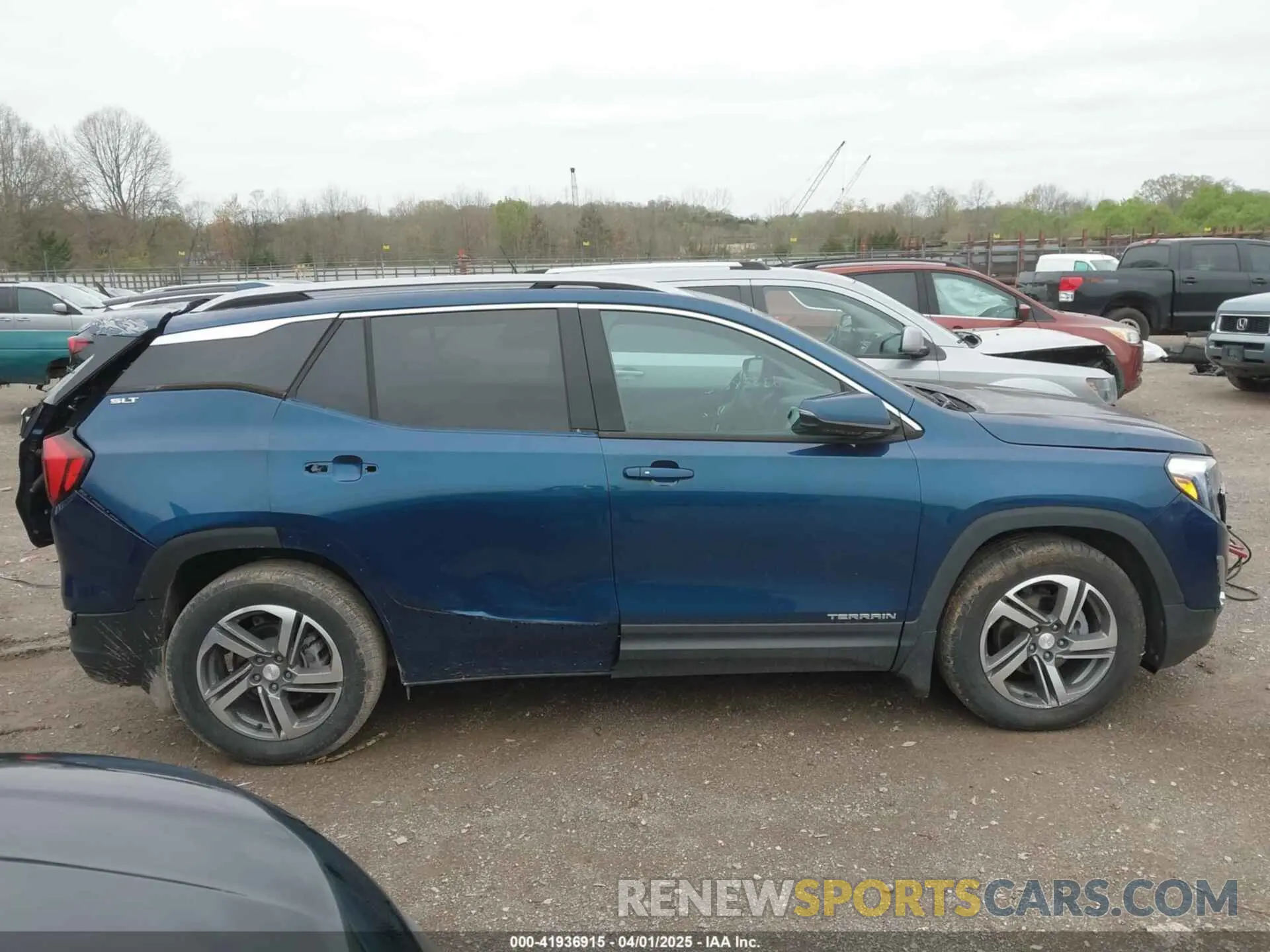 13 Photograph of a damaged car 3GKALPEV6LL148836 GMC TERRAIN 2020