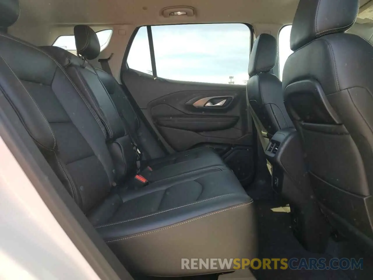 11 Photograph of a damaged car 3GKALPEV6LL211546 GMC TERRAIN 2020