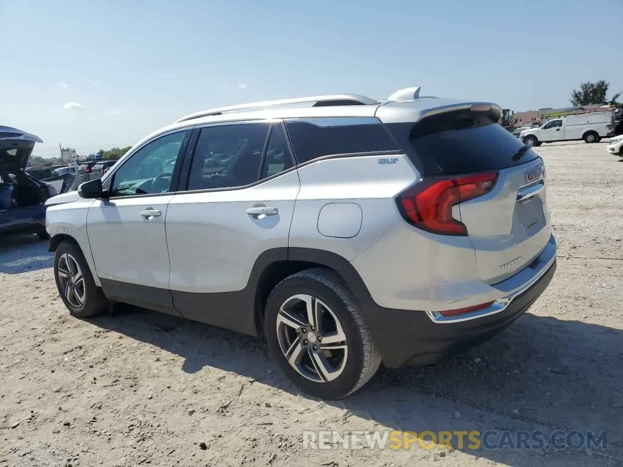 2 Photograph of a damaged car 3GKALPEV6LL216651 GMC TERRAIN 2020