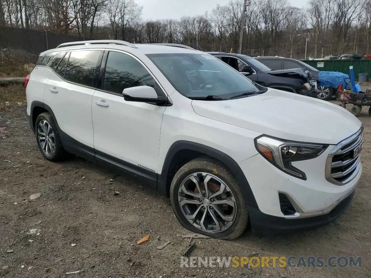 4 Photograph of a damaged car 3GKALPEV6LL250007 GMC TERRAIN 2020