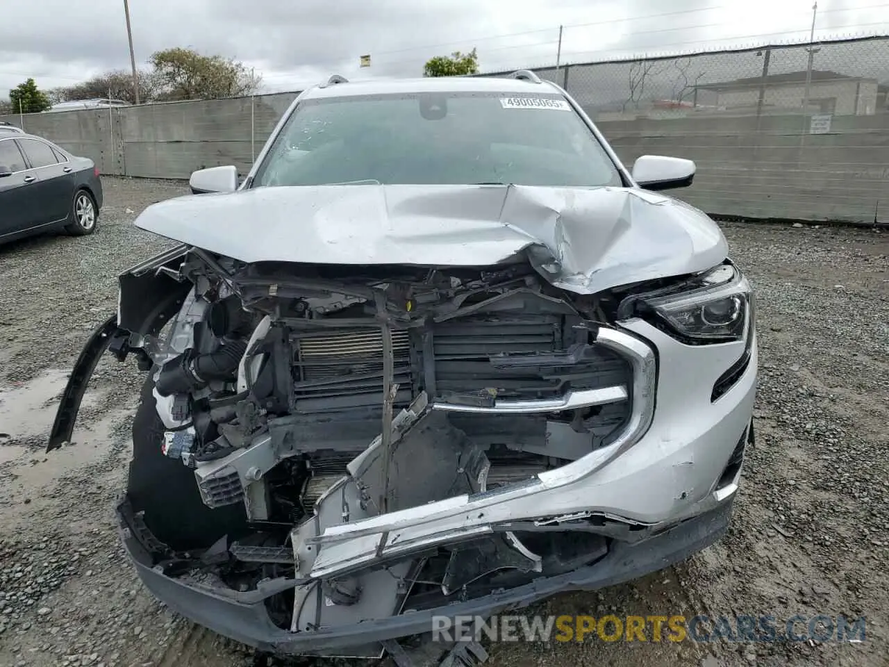5 Photograph of a damaged car 3GKALPEV6LL252856 GMC TERRAIN 2020