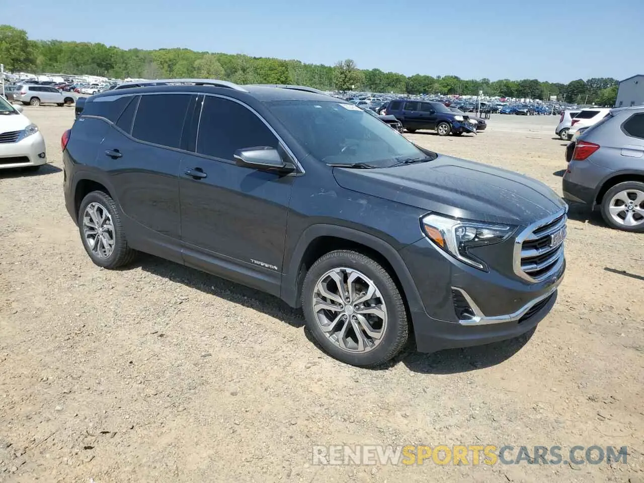 4 Photograph of a damaged car 3GKALPEV6LL259872 GMC TERRAIN 2020