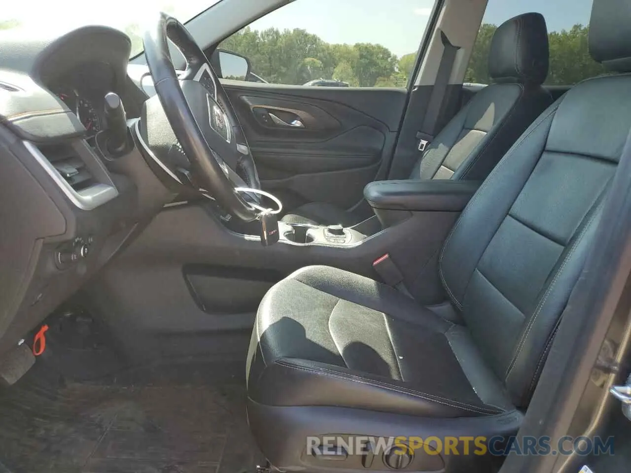 7 Photograph of a damaged car 3GKALPEV6LL259872 GMC TERRAIN 2020