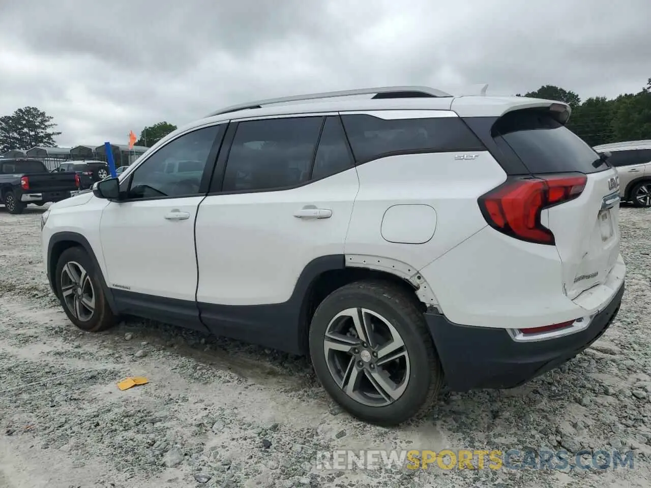 2 Photograph of a damaged car 3GKALPEV6LL261699 GMC TERRAIN 2020
