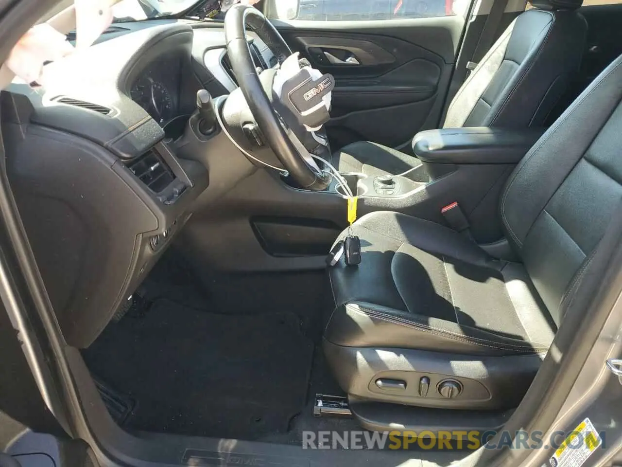 7 Photograph of a damaged car 3GKALPEV7LL282769 GMC TERRAIN 2020