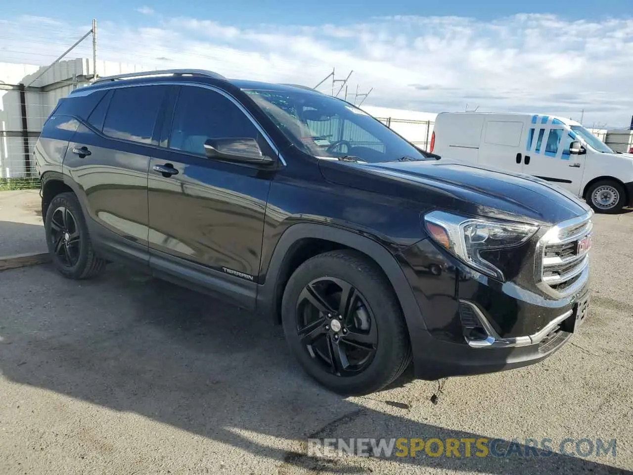 4 Photograph of a damaged car 3GKALPEV8LL167808 GMC TERRAIN 2020