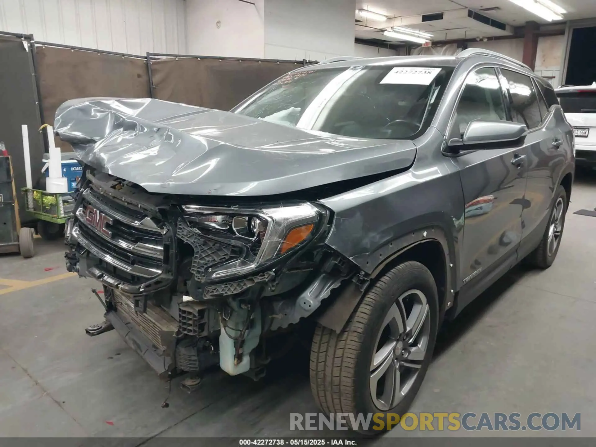 2 Photograph of a damaged car 3GKALPEV8LL179358 GMC TERRAIN 2020