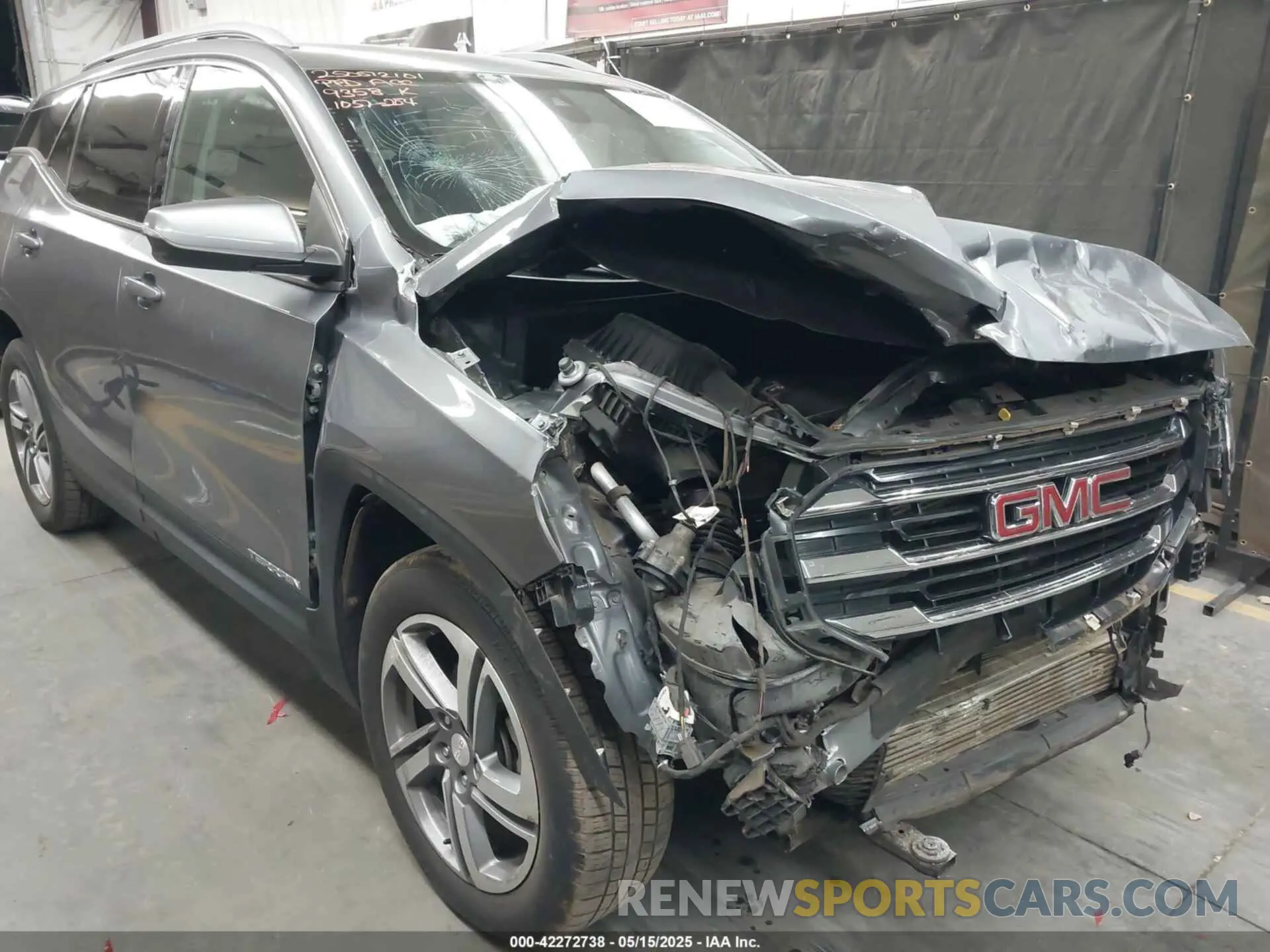 6 Photograph of a damaged car 3GKALPEV8LL179358 GMC TERRAIN 2020