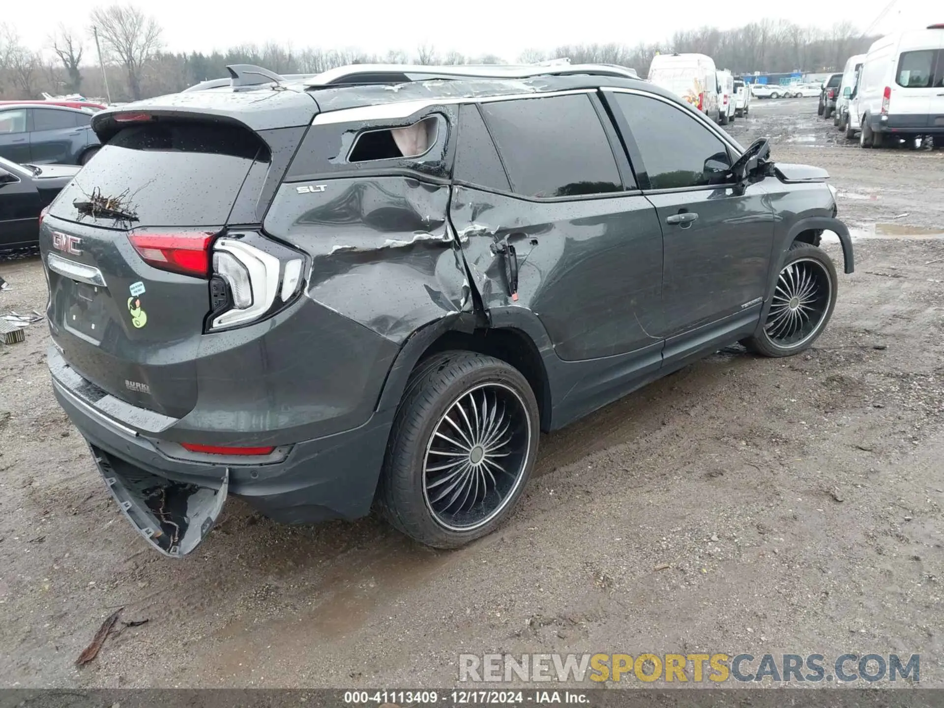 4 Photograph of a damaged car 3GKALPEV8LL179991 GMC TERRAIN 2020