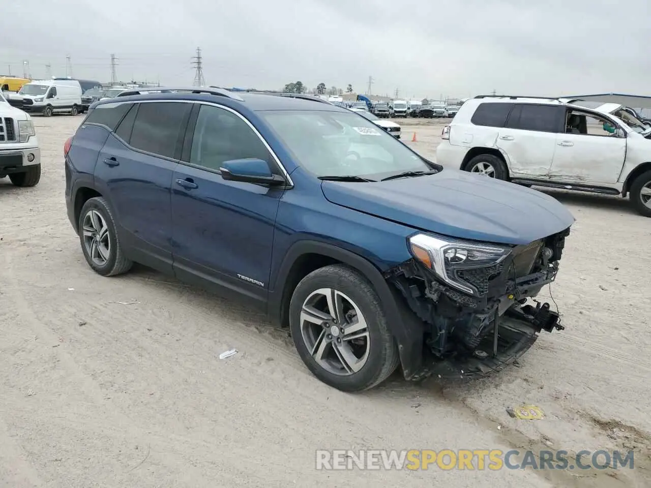 4 Photograph of a damaged car 3GKALPEV8LL340839 GMC TERRAIN 2020