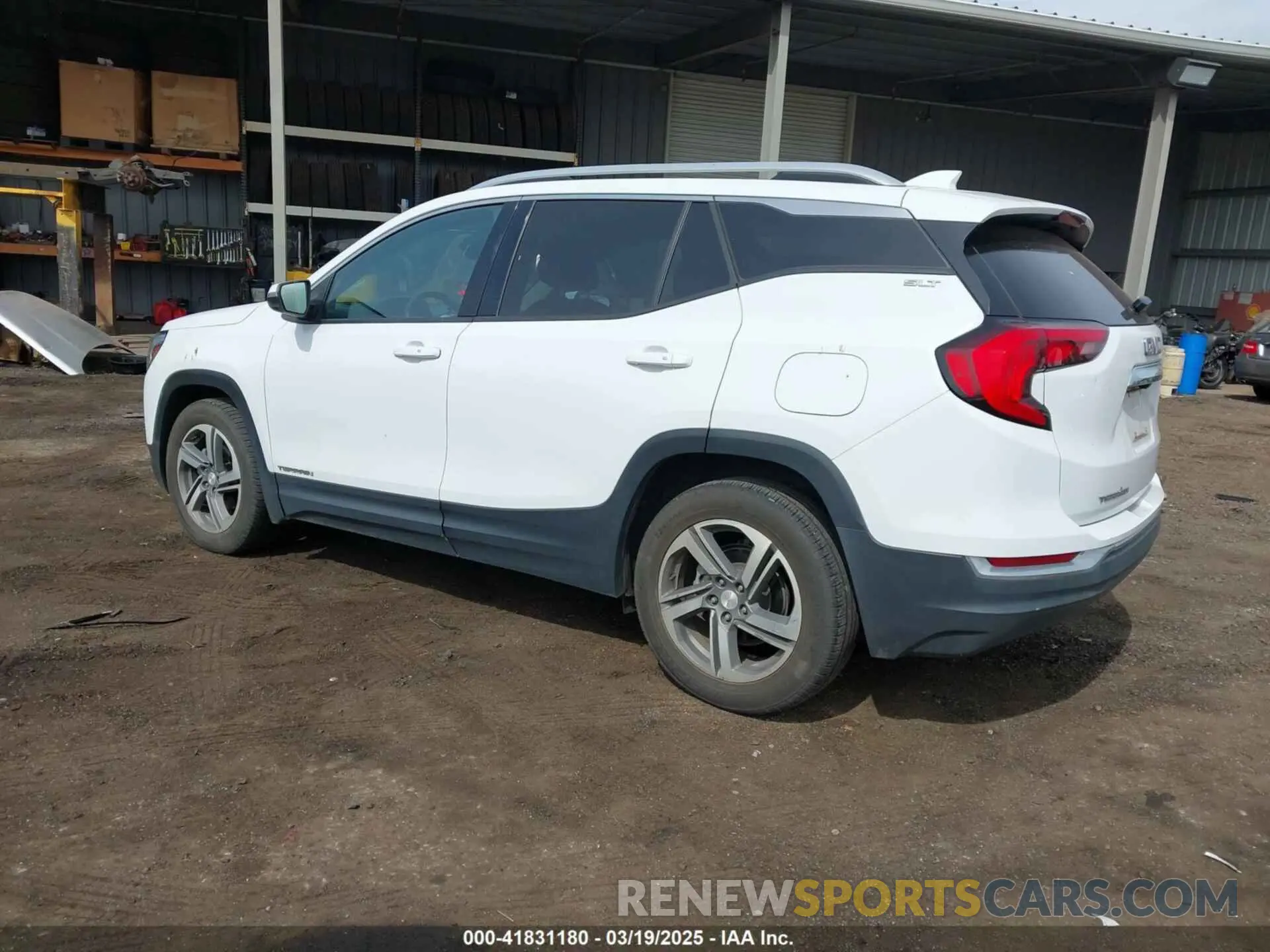 3 Photograph of a damaged car 3GKALPEV9LL132856 GMC TERRAIN 2020
