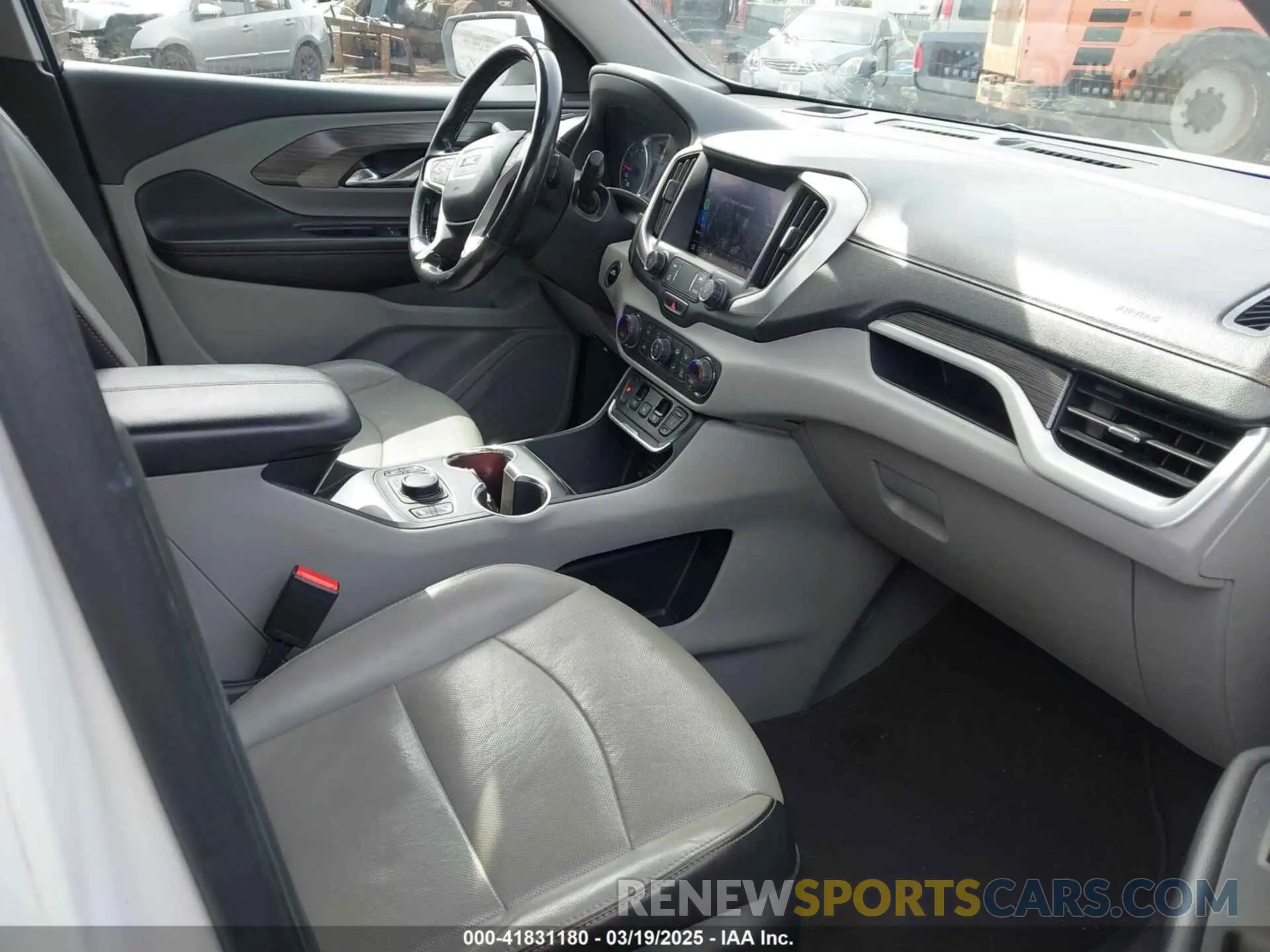 5 Photograph of a damaged car 3GKALPEV9LL132856 GMC TERRAIN 2020