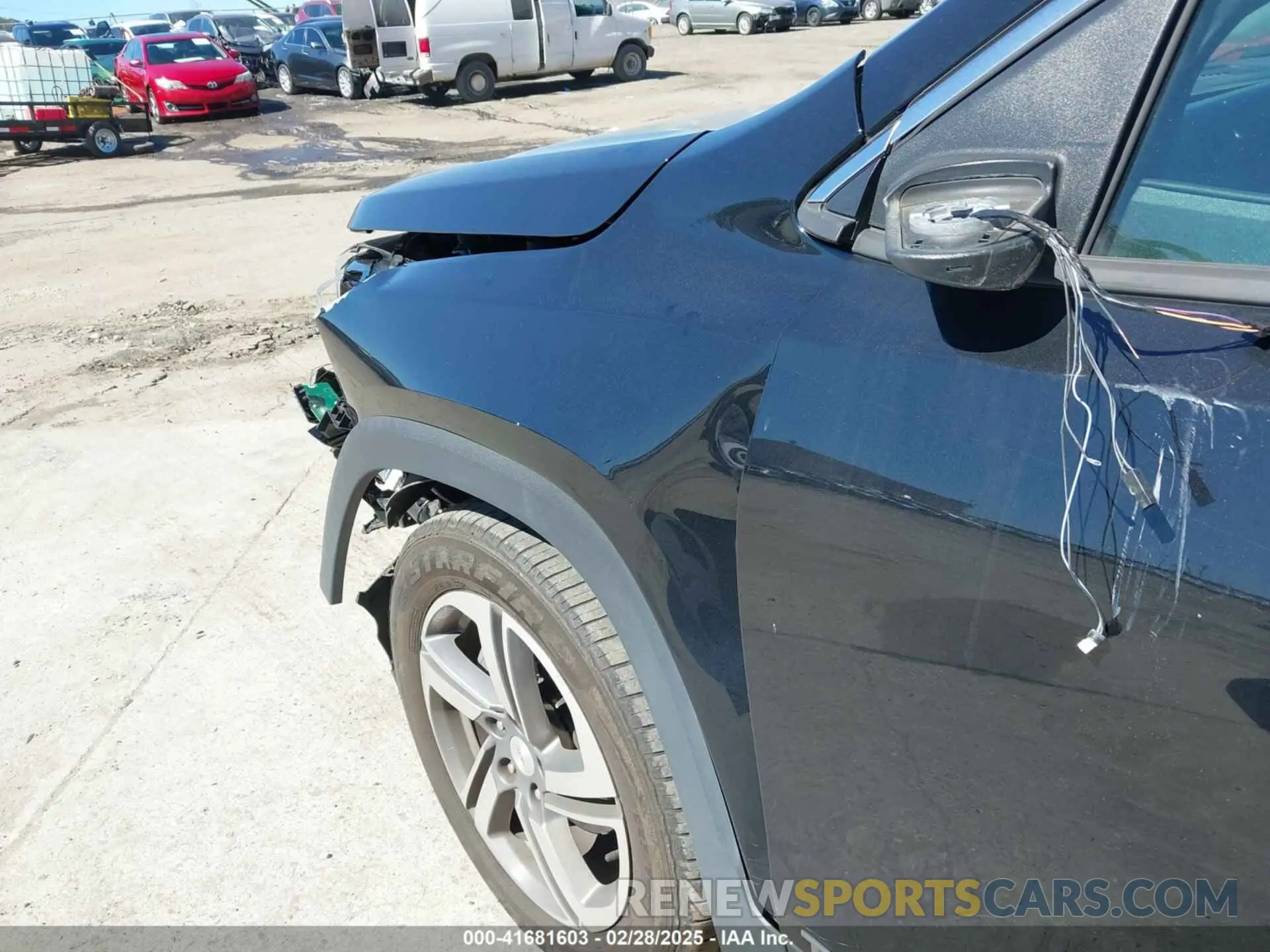 18 Photograph of a damaged car 3GKALPEV9LL251989 GMC TERRAIN 2020