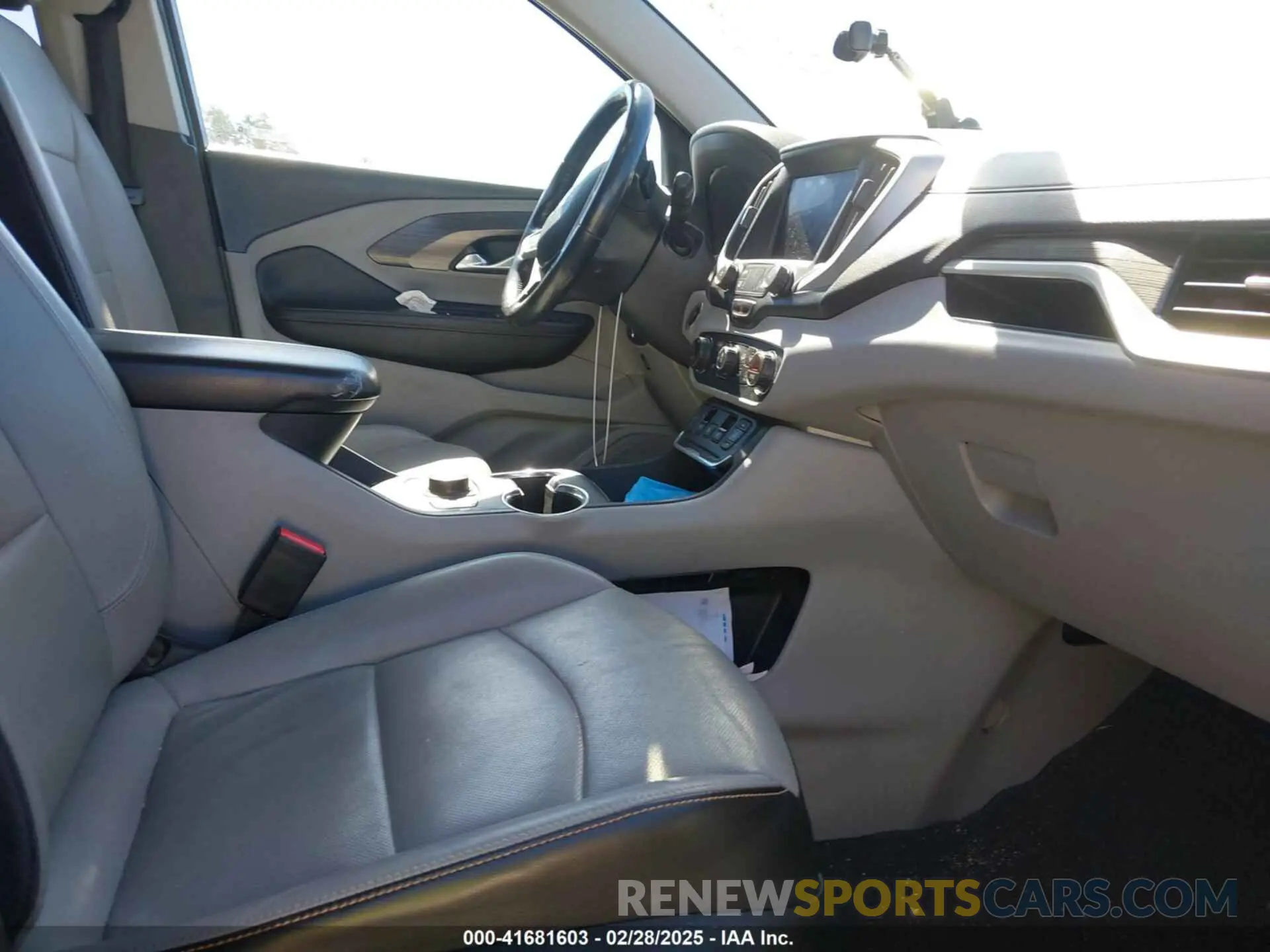 5 Photograph of a damaged car 3GKALPEV9LL251989 GMC TERRAIN 2020