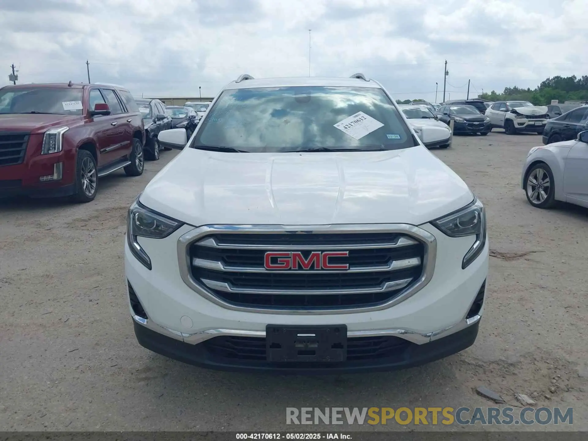 13 Photograph of a damaged car 3GKALPEV9LL263589 GMC TERRAIN 2020