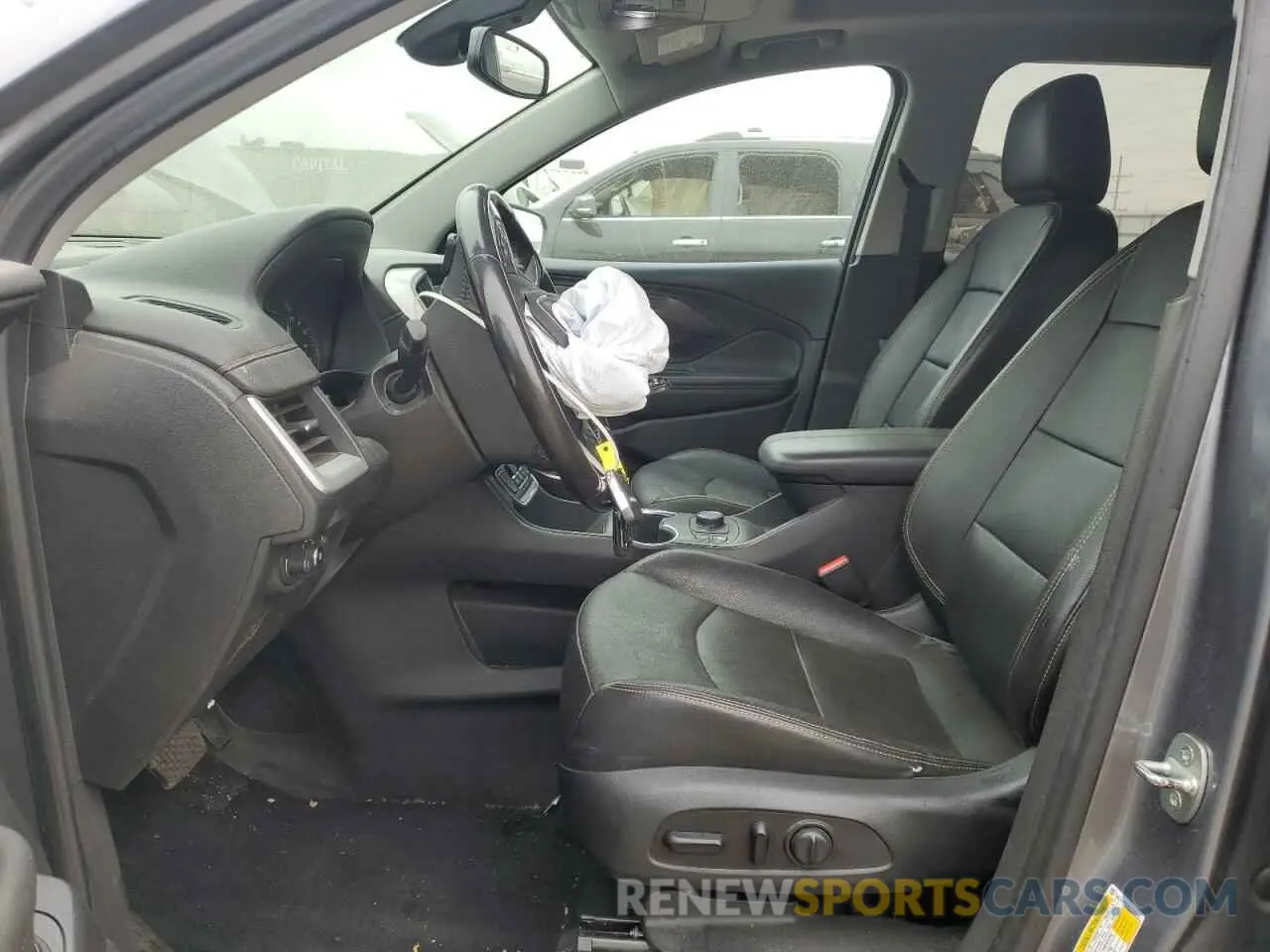 7 Photograph of a damaged car 3GKALPEV9LL311091 GMC TERRAIN 2020