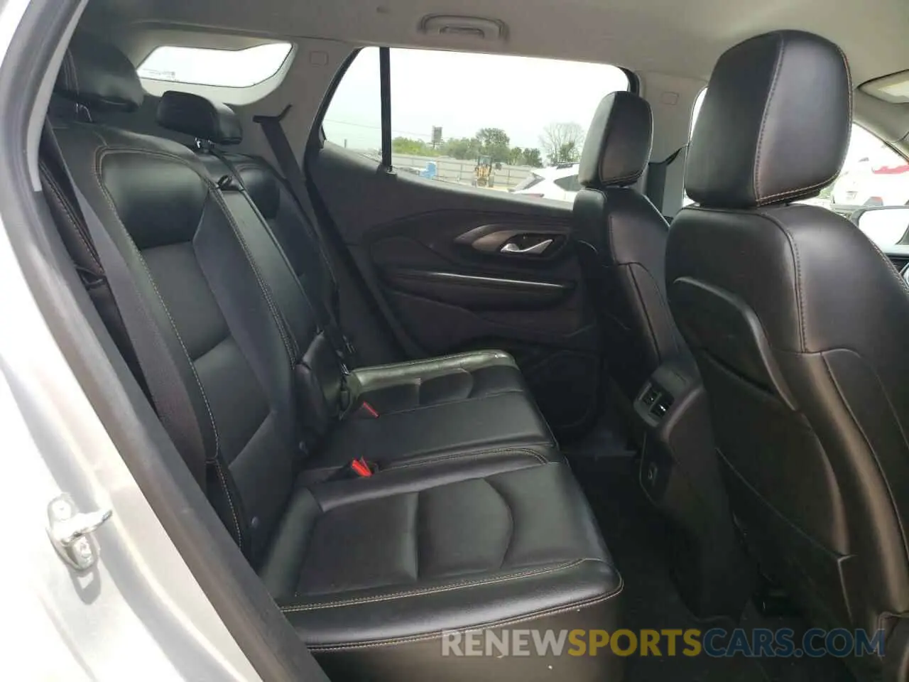 11 Photograph of a damaged car 3GKALPEVXLL171262 GMC TERRAIN 2020