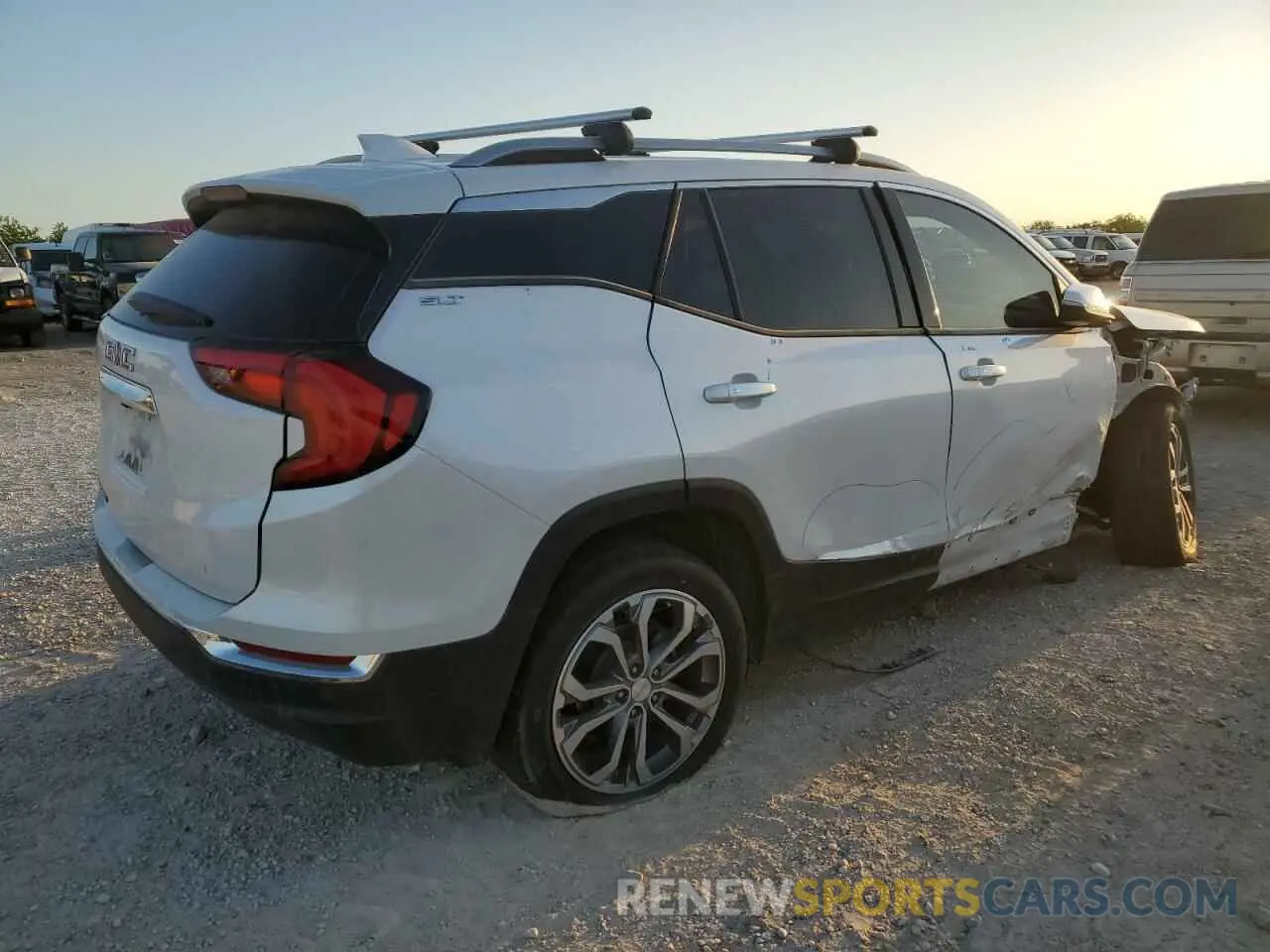 3 Photograph of a damaged car 3GKALPEVXLL179197 GMC TERRAIN 2020