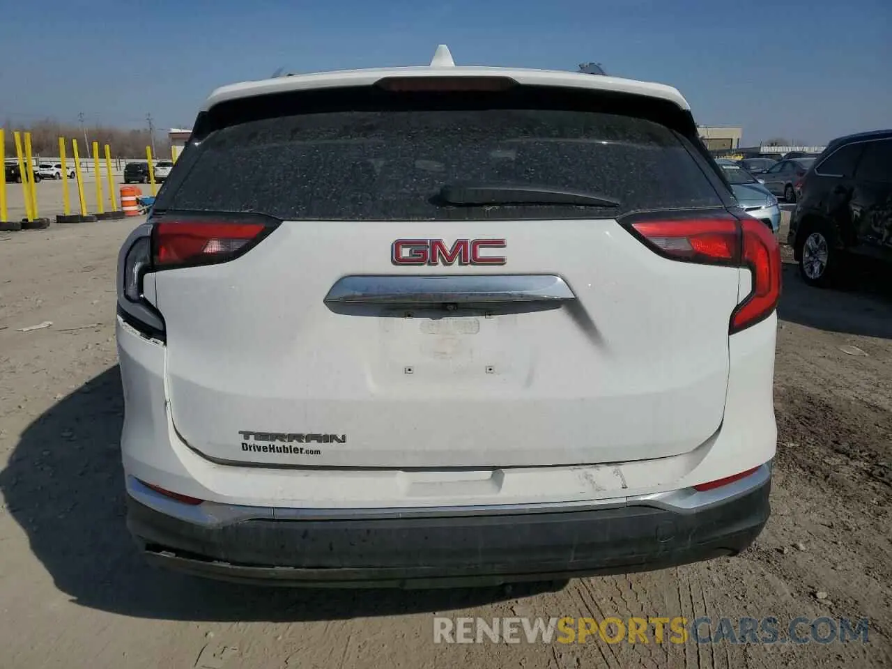 6 Photograph of a damaged car 3GKALPEVXLL246137 GMC TERRAIN 2020