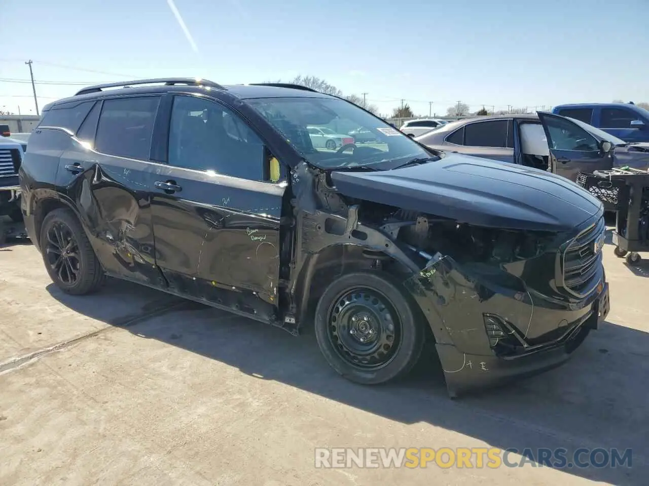 4 Photograph of a damaged car 3GKALPEVXLL309284 GMC TERRAIN 2020